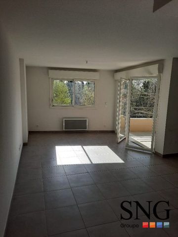 T2 AVEC BALCON+PARKING - Photo 3