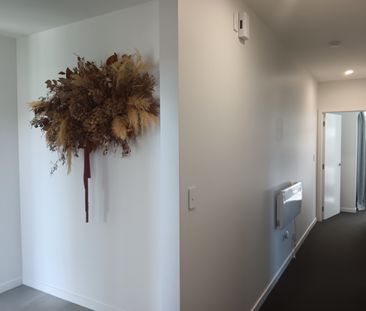 Meech Way, Frimley - Photo 5