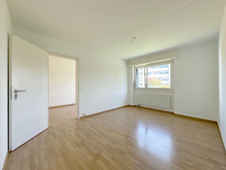 Tolle Lage am Zürichsee in steuergünstiger Gemeinde - Foto 3