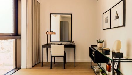 Three Bedroom Apartment - Photo 5