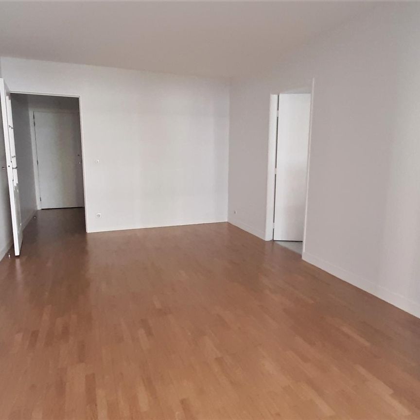 location Appartement F1 DE 33.3m² À BOULOGNE - Photo 1