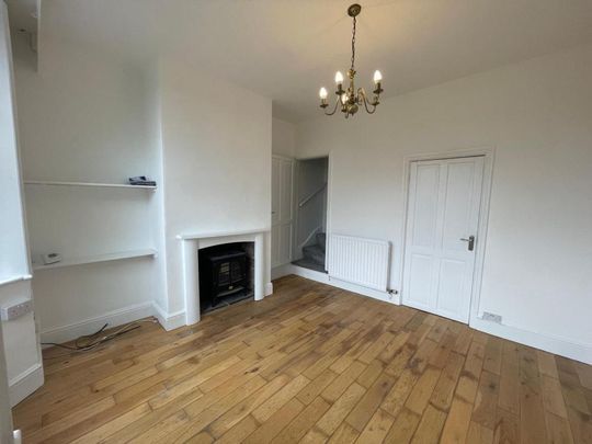 3 bedroom terraced house to rent - Photo 1