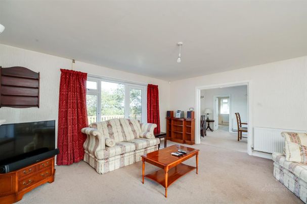 Powisland Drive, Derriford, Plymouth, PL6 6AB - Photo 1