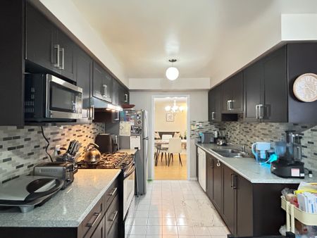 For Lease - 2555 Thomas Street Unit# 36, Mississauga, Ontario - Photo 4