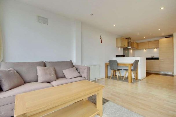 Brunswick House, Queen Street, Portsmouth, PO1 - Photo 1