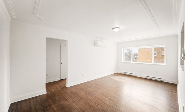 178 Machray, Winnipeg, MB - Photo 1