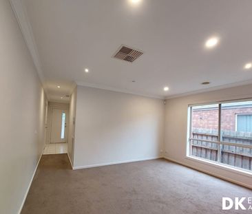 Family home in Tarneit - Photo 2