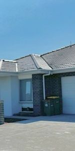 4 Bedroom Ensuite Home In Popular Googong - Photo 4