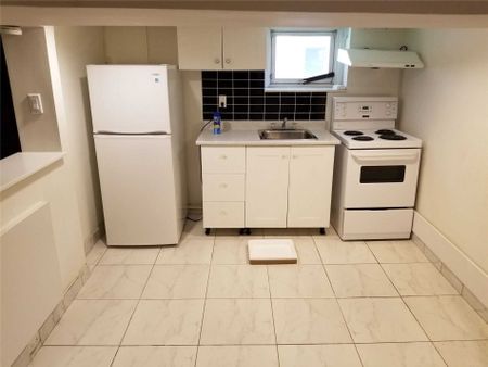 For Lease - 166 Gledhill Avenue, Toronto, Ontario - Photo 2