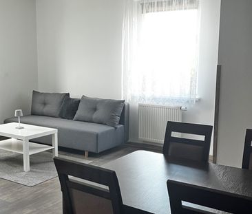 ŚLĄSKIE, Bielsko-Biała m., Bielsko-Biała, Osiedle Pogodne - Zdjęcie 6