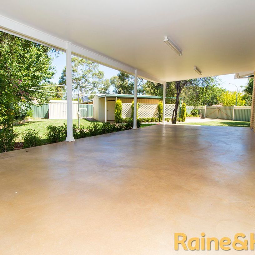 1 Kent Place, Dubbo, NSW 2830 - Photo 1