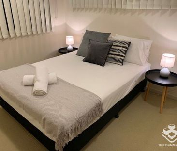 Modern Fully Furnished 2-Bedroom Inner-City Unit | Secure Parking - Photo 2