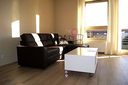 APARTAMENT 2 POKOJE Z GARAŻEM - Zdjęcie 5