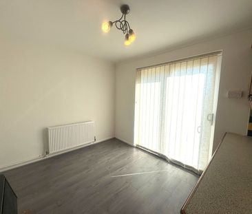 Norwood Road, Brierley Hill, DY5 3XF - Photo 5