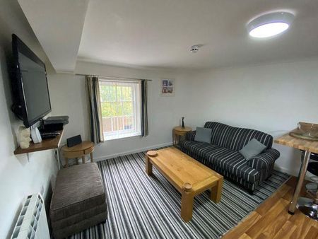 2 bedroom apartment to rent - Photo 2