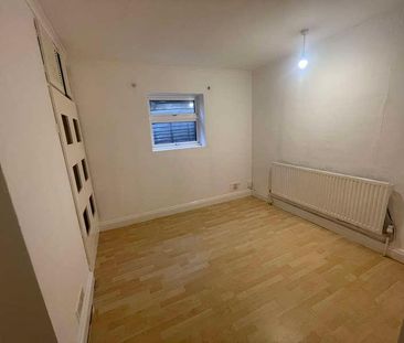 Oundle Road, Orton Longueville, Peterborough, Cambridgeshire, PE2 - Photo 5