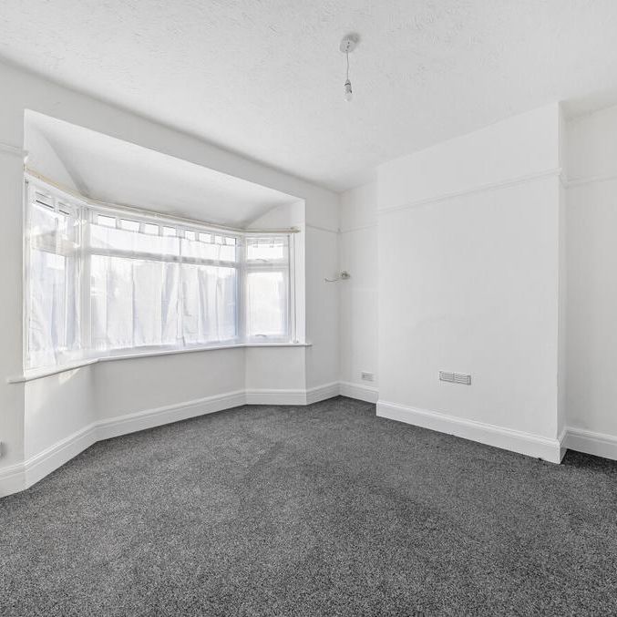 3 bedroom bungalow to rent - Photo 1