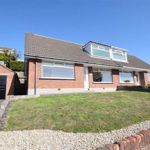 45 Strangford Heights, Newtownards, BT23 8ND - Photo 3