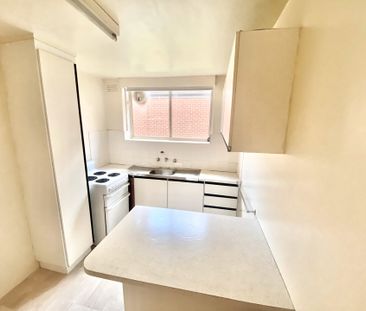 2/157 St Leonards Road, Ascot Vale - Photo 1