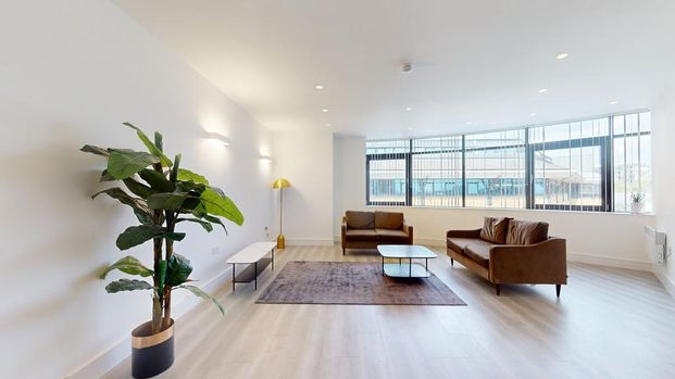 2 bedroom flat to rent - Photo 1