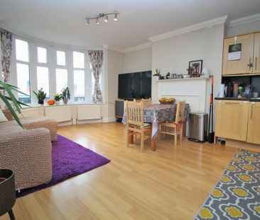 2 bedroom apartment to rent - Photo 6