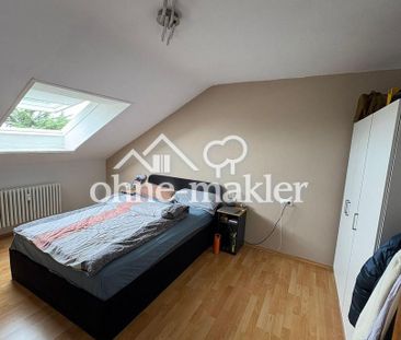 Helle Dachgeschosswohnung in Stuttgart-Hofen ab sofort frei, teilmö... - Photo 1