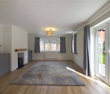 4 bedroom detached house to rent - Photo 4