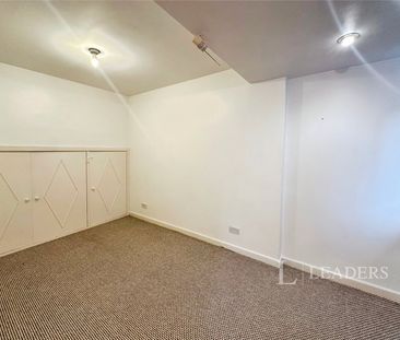 4 bedroom house to rent Cherry Orchard, Kenilworth, CV8 - Photo 5