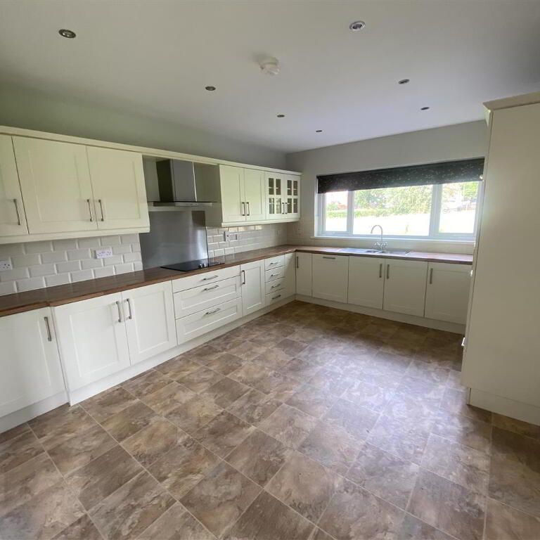 227 Tandragee Road, Portadown, BT62 3RA - Photo 1