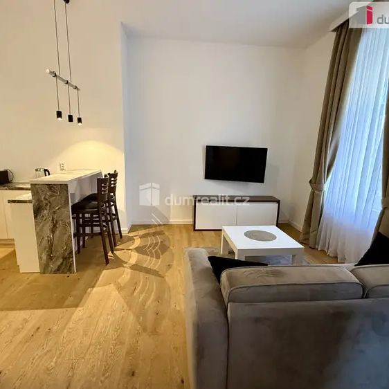 Pronájem, byt 2+kk, Gold residence, Mariánské Lázně - Fotografie 1