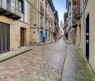 Hondarribia, Basque Country - Photo 6