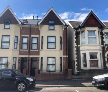 1 bedroom in a house share to rent - Photo 3