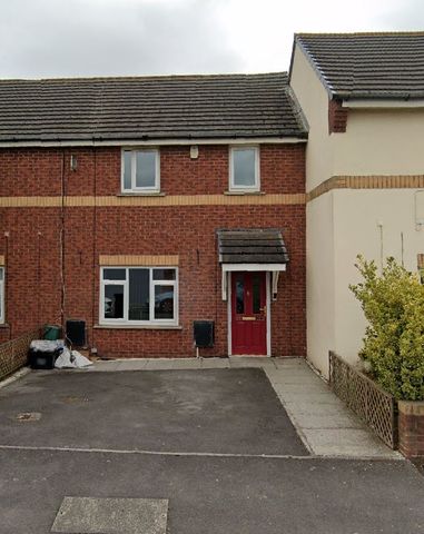 ***Apply Online* 2 Bed House with Stair Lift, Promenade view, Sandfields, Port Talbot - Photo 3