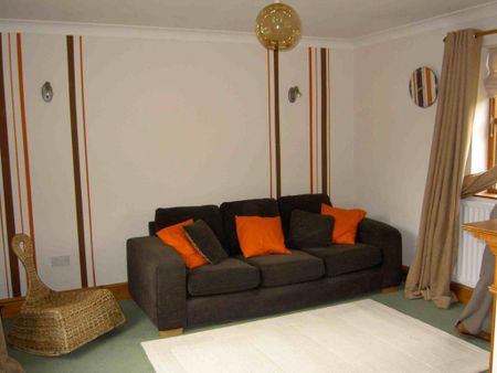 2 bedroom bungalow to rent - Photo 2