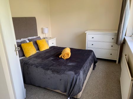 Wisden Road Room 2 - Photo 3