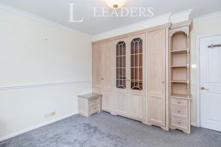 2 bedroom flat to rent - Photo 5