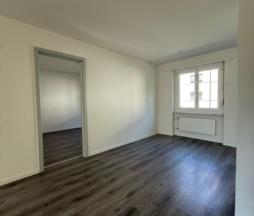 Helle 3.5-Zimmerwohnung im 2. Stock - Photo 4