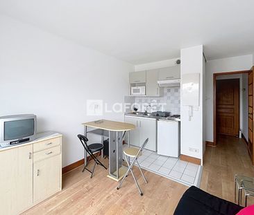 Location Appartement 1 pièce 18m² LA ROCHELLE 17000 - Photo 3
