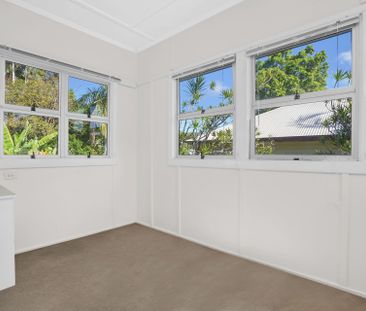 46 June Street, Mitchelton. - Photo 4