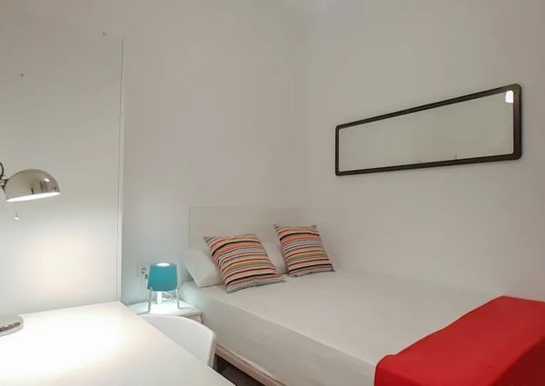 Gran Via de les Corts Catalanes, Barcelona, Catalonia 08007