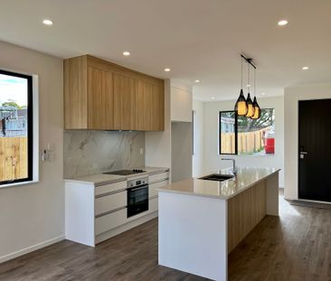 4-BEDROOM IN BOTANY DOWNS - Photo 5