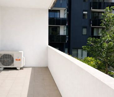 Premium 1-Bedroom Apartment + Open Study & Storage | Hurstville - Photo 5