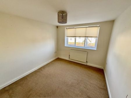 Belvoir Court, Bottesford, Property for rent - Photo 3