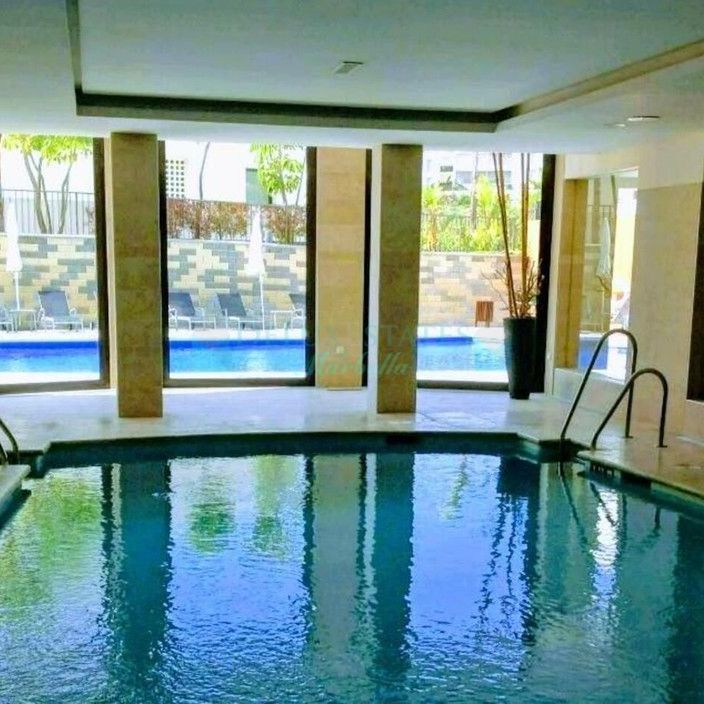 Apartment for rent in Los Altos de los Monteros, Marbella East - Photo 1