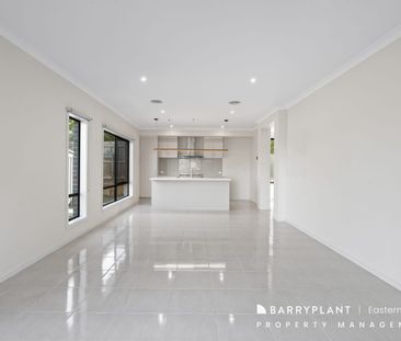 Privacy, Space & Modern Comfort - Photo 4