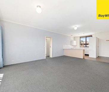 Affordable gem in a great location - Photo 5