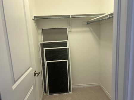 For Lease - 93 Molozzi Street, Erin, Ontario - Photo 2