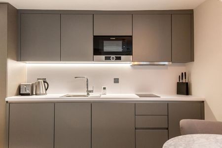 Flat to rent - Photo 3