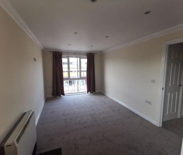 Calcutta Road, Tilbury, RM18 - Photo 3