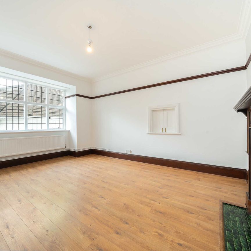 Pembridge Place, Notting Hill, W2 - Photo 1